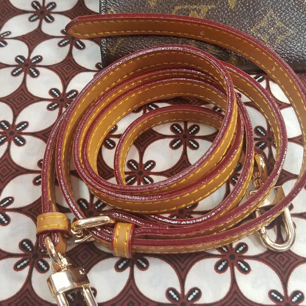 Vachetta Crossbody Leather Straps - Picture 3 of 16